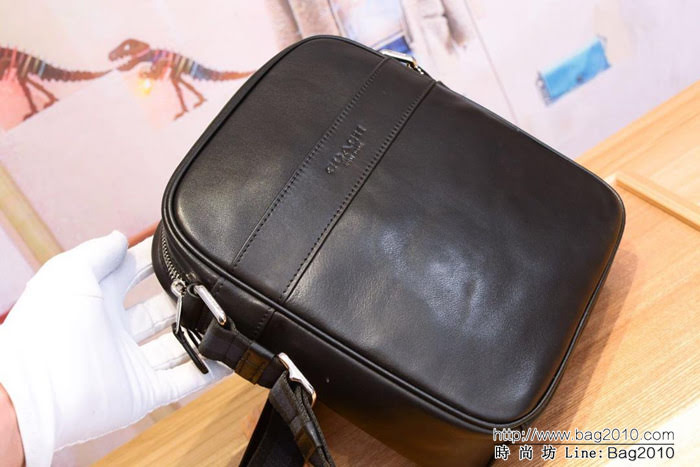 COACH蔻馳 海外代購品質 coach71723 經典 男士全牛皮單肩小斜挎  Chz1049